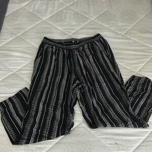 Small comfortable bottoms